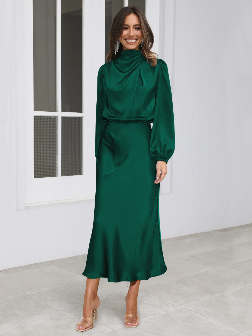Elegant Temperament Long-sleeved Dress Satin Halterneck Formal Evening Dresses Women Clothing
